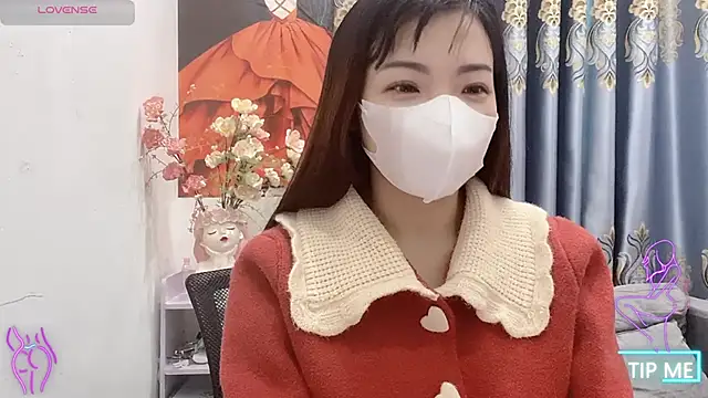 Snapshot of shishi_101 chatting on 02-08-26, 07:45 shishi 101 online show from 02-08-26, 07:45