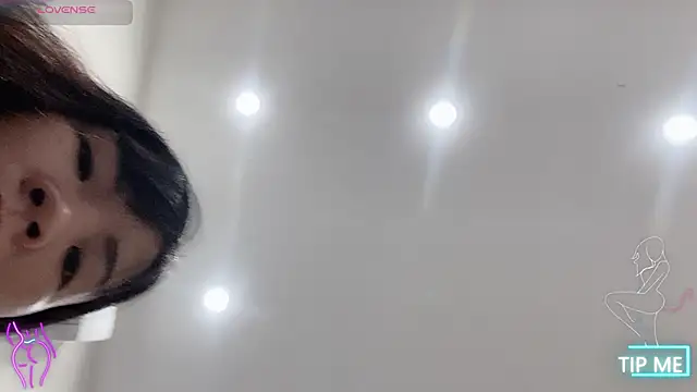 Snapshot of shishi_101 chatting on 02-23-26, 11:29 shishi 101 online show from 02-23-26, 11:29