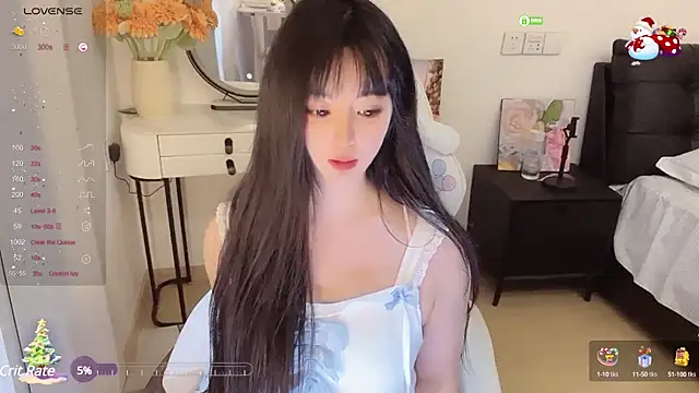 Snapshot of Milla-z chatting on 03-02-25, 04:32 Milla-z online show from 03-02-25, 04:32