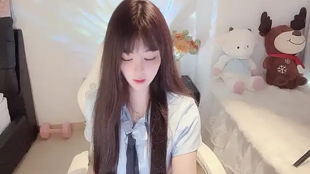 Snapshot of Milla-z chatting on 09-09-25, 04:23 Milla-z online show from 09-09-25, 04:23