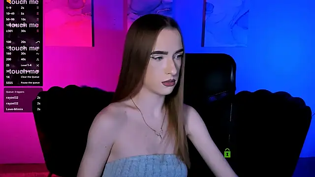 doll vey online show from 12-05-25, 08:49