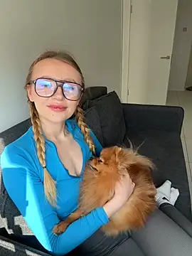 EvaBrooklyn online show from 02-27-25, 09:11