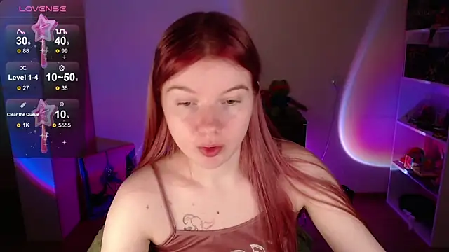 Snapshot of Strawberry_juli chatting on 10-09-25, 07:50 Strawberry juli online show from 10-09-25, 07:50