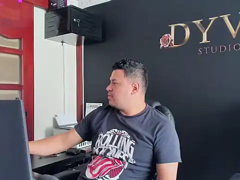 Snapshot of _Aragon__ chatting on 02-07-26, 04:22 Aragon online show from 02-07-26, 04:22