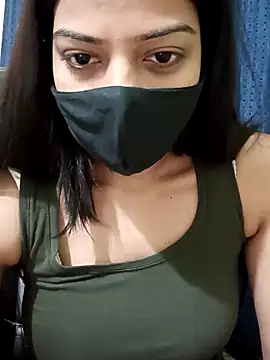 Snapshot of CRAZY__BITE chatting on 03-04-25, 09:43 CRAZY BITE online show from 03-04-25, 09:43