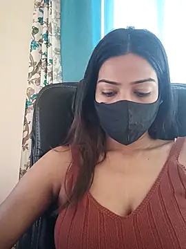 Snapshot of CRAZY__BITE chatting on 10-06-25, 08:45 CRAZY BITE online show from 10-06-25, 08:45