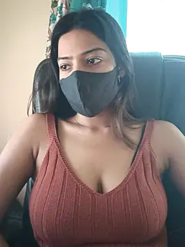 Snapshot of CRAZY__BITE chatting on 11-04-25, 10:03 CRAZY BITE online show from 11-04-25, 10:03