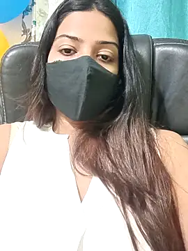 Snapshot of CRAZY__BITE chatting on 11-26-25, 08:32 CRAZY BITE online show from 11-26-25, 08:32