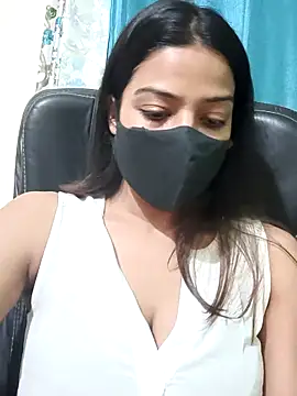 Snapshot of CRAZY__BITE chatting on 02-07-26, 09:29 CRAZY BITE online show from 02-07-26, 09:29