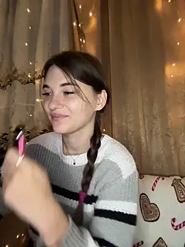 Snapshot of MrrKate chatting on 12-20-25, 09:44 MrrKate online show from 12-20-25, 09:44