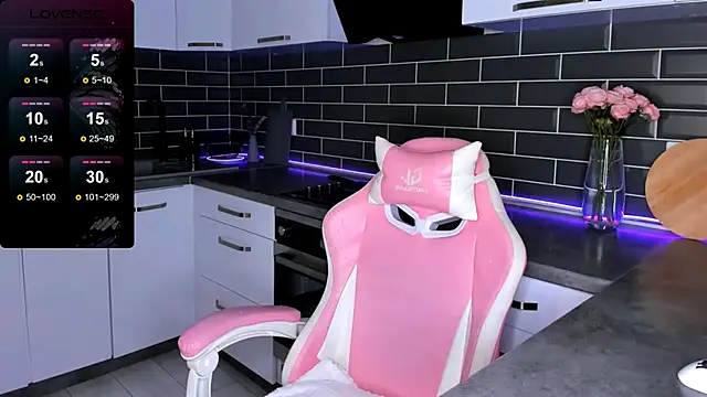 Snapshot of ShaiyaMinn3 chatting on 09-25-25, 09:29 ShaiyaMinn3 online show from 09-25-25, 09:29