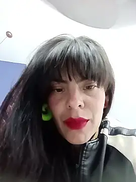 Snapshot of Ali3Martin chatting on 02-17-26, 09:43 Ali3Martin online show from 02-17-26, 09:43