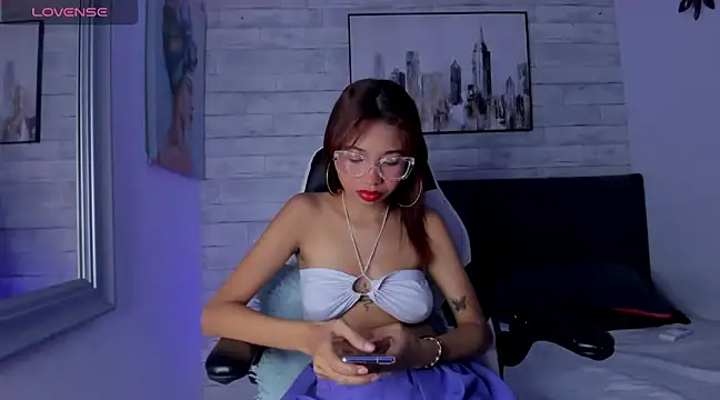 Snapshot of Aida_princess chatting on 03-09-25, 11:56 Aida princess online show from 03-09-25, 11:56