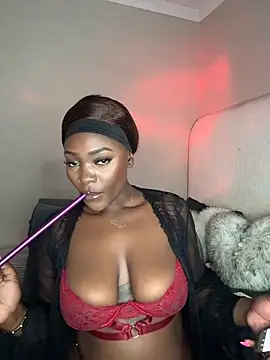 Snapshot of PrincessTamara chatting on 11-14-25, 05:44 PrincessTamara online show from 11-14-25, 05:44