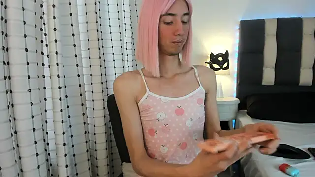 Snapshot of loverisu-coral chatting on 11-09-25, 07:23 loverisu-coral online show from 11-09-25, 07:23