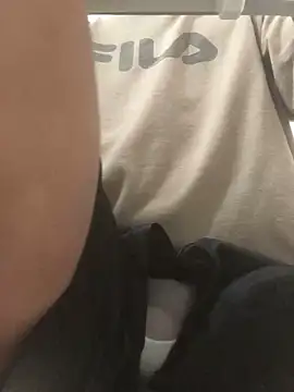 Snapshot of pandesal_aki chatting on 10-13-25, 12:05 pandesal aki online show from 10-13-25, 12:05