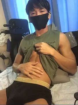 Snapshot of pandesal_aki chatting on 11-08-25, 06:24 pandesal aki online show from 11-08-25, 06:24