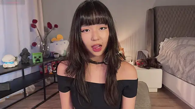 melana love online show from 10-06-25, 01:41