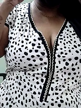 abinaya26 online show from 02-18-26, 02:18