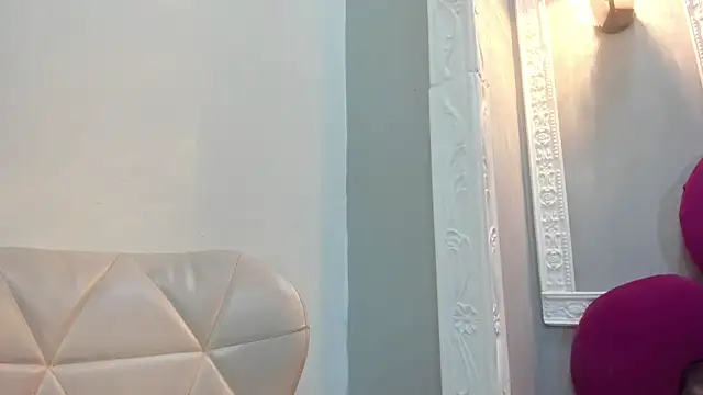 Bonniie 22 online show from 04-01-26, 09:12