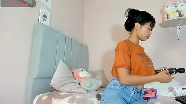 mary cute9 online show from 11-19-25, 11:32