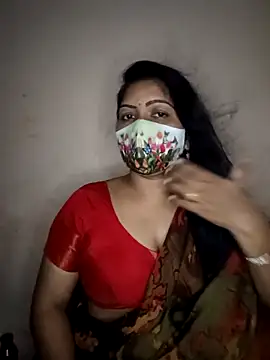 Snapshot of Bagi-Sexy chatting on 03-15-25, 07:05 Bagi-Sexy online show from 03-15-25, 07:05