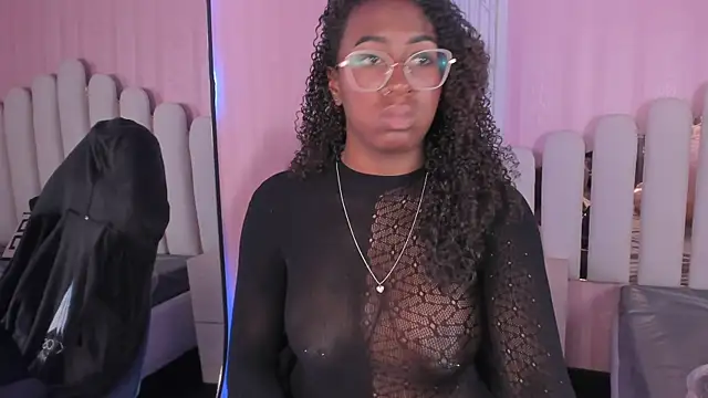 Qeen blackk online show from 04-10-26, 08:57