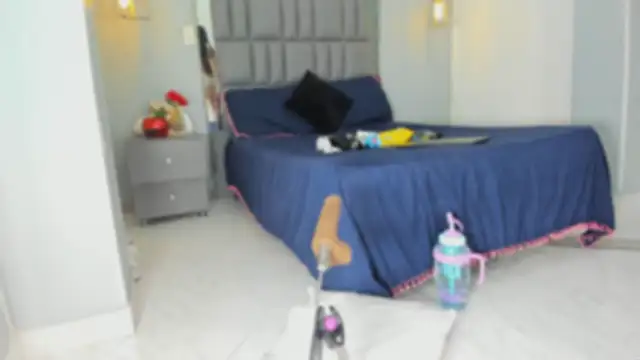 Snapshot of Sienna_miller_27 chatting on 10-10-25, 11:20 Sienna miller 27 online show from 10-10-25, 11:20