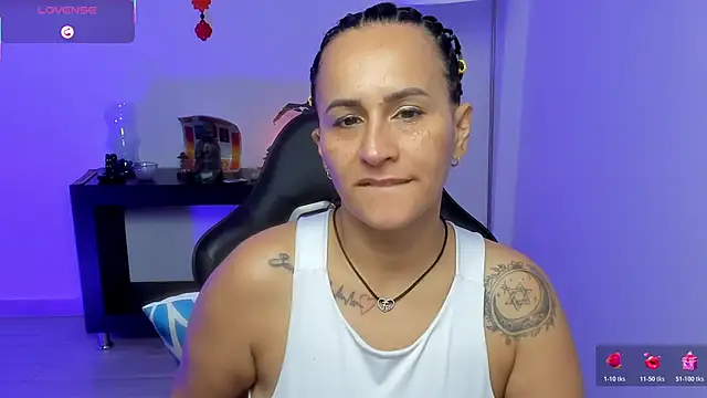 Sara Charmy online show from 06-18-26, 04:00