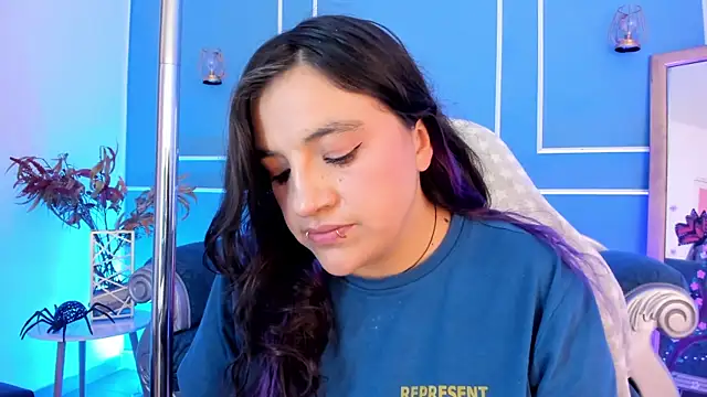 TaraTaylorr online show from 04-03-26, 03:04