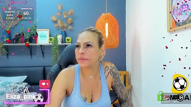 Snapshot of yessila_parker chatting on 06-18-26, 08:58 yessila parker online show from 06-18-26, 08:58