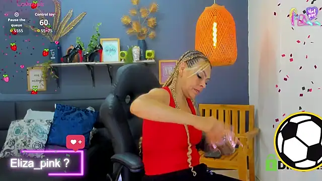 Snapshot of yessila_parker chatting on 06-23-26, 08:56 yessila parker online show from 06-23-26, 08:56