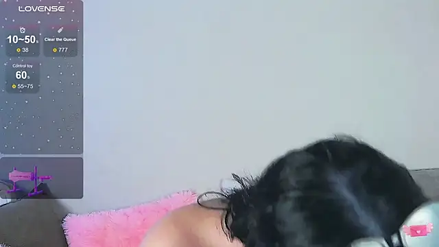 Snapshot of Miss_Vic chatting on 07-01-26, 07:13 Miss Vic online show from 07-01-26, 07:13