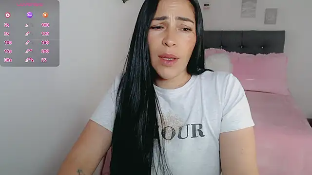 luna lgomez  online show from 03-03-26, 12:11