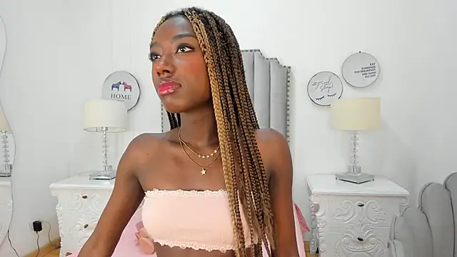 Snapshot of SamantaMarquez chatting on 09-29-25, 07:51 SamantaMarquez online show from 09-29-25, 07:51