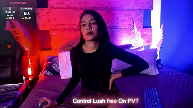 Snapshot of Fernanda_liie_ chatting on 03-08-25, 12:30 Fernanda liie online show from 03-08-25, 12:30