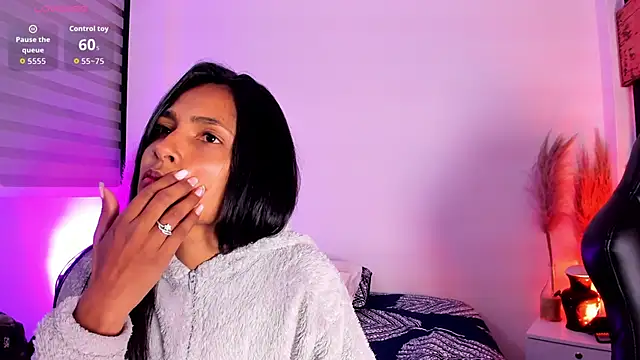 Fernanda liie  online show from 03-16-26, 12:20