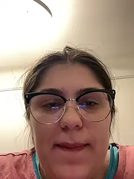 Layla- online show from 12-28-24, 02:53