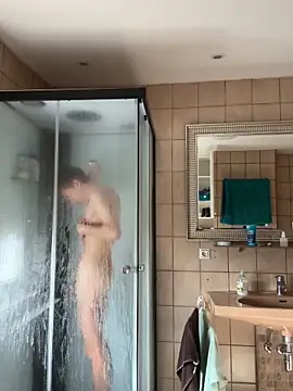 xy monkeyBigCock online show from 10-24-25, 09:38