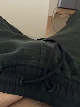 xy monkeyBigCock online show from 02-25-26, 10:14