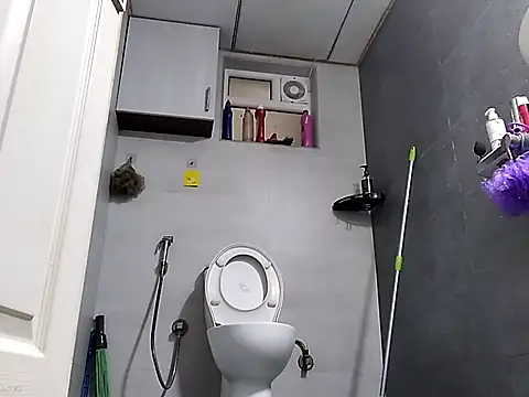 Snapshot of freakydesi chatting on 09-30-25, 05:56 freakydesi online show from 09-30-25, 05:56