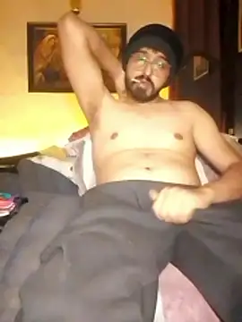 Snapshot of freakydesi chatting on 01-15-26, 09:07 freakydesi online show from 01-15-26, 09:07