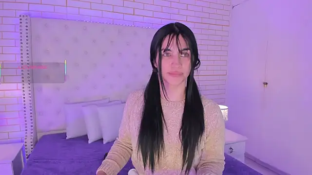 Snapshot of Emilly_wilson_ chatting on 10-21-25, 01:34 Emilly wilson online show from 10-21-25, 01:34