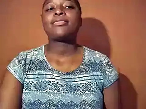 sexyhips2001 online show from 10-17-25, 05:04