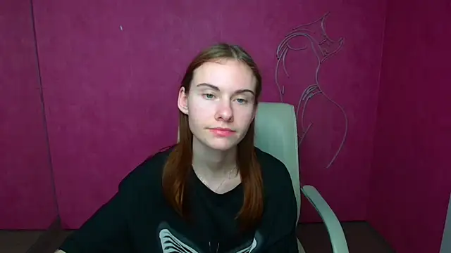 Snapshot of Fiona_Night chatting on 03-10-25, 02:06 Fiona Night online show from 03-10-25, 02:06