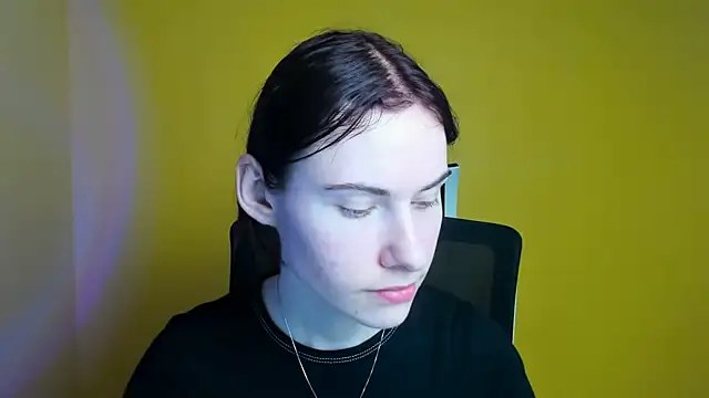 Snapshot of Fiona_Night chatting on 03-12-25, 12:15 Fiona Night online show from 03-12-25, 12:15