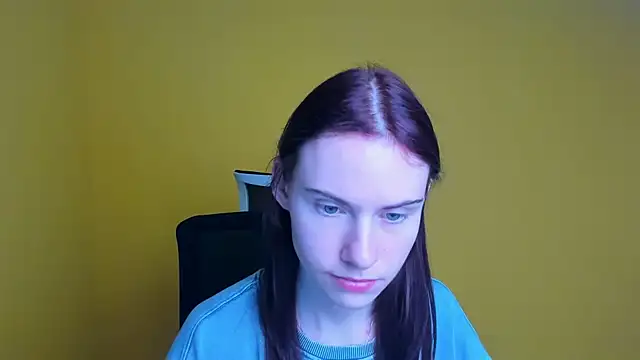 Snapshot of Fiona_Night chatting on 03-20-25, 09:24 Fiona Night online show from 03-20-25, 09:24