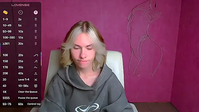 Snapshot of Fiona_Night chatting on 09-26-25, 05:22 Fiona Night online show from 09-26-25, 05:22