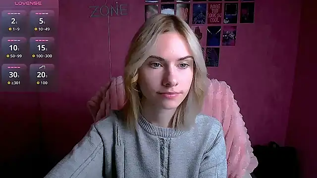 Snapshot of Fiona_Night chatting on 11-20-25, 07:19 Fiona Night online show from 11-20-25, 07:19