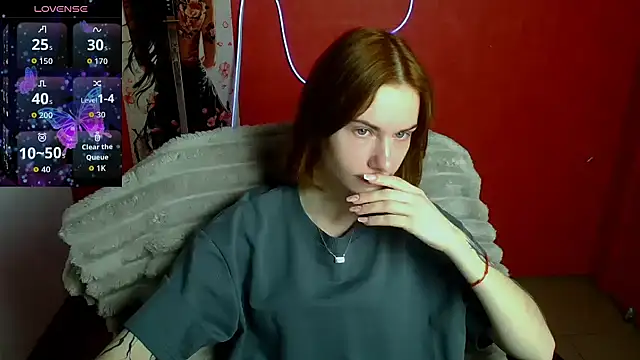 Fiona Night online show from 03-19-26, 05:55